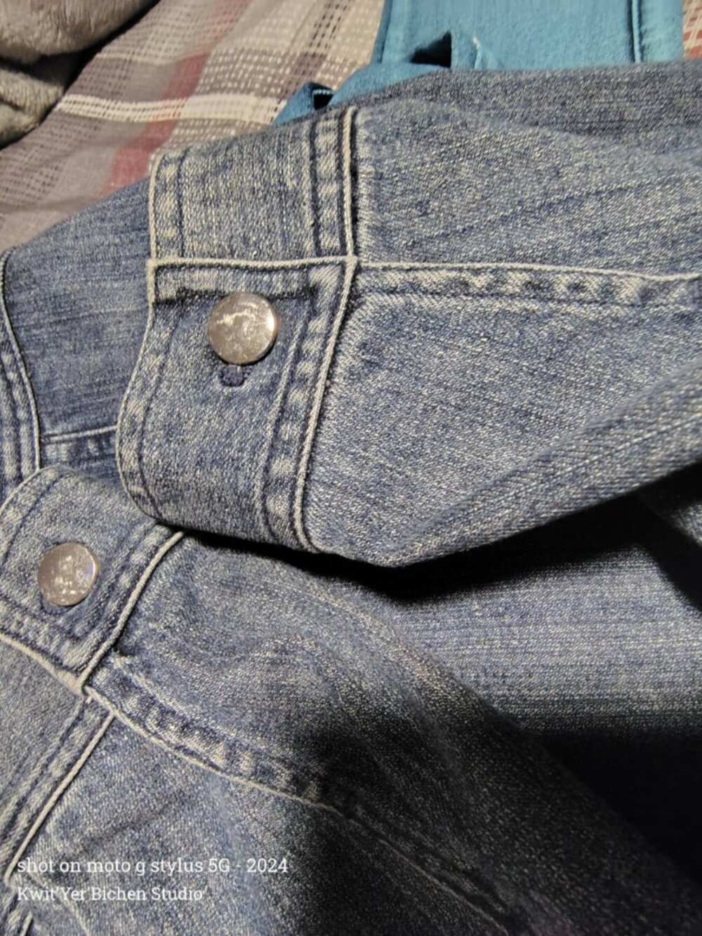 Christopher Banks Embroidered Jean Jacket LG - Picture 6 of 6